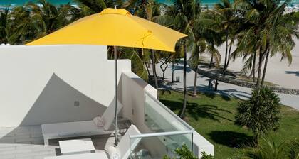 Leslie Hotel Ocean Drive