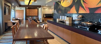 Country Inn & Suites by Radisson, Bismarck-Mandan