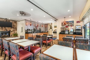 Free daily full breakfast 