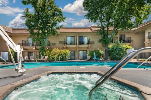 Best Western Plus Sonora Oaks Hotel & Conference Center