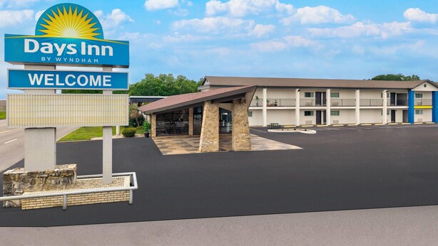 Exterior - Days Inn by Wyndham Gatesville (Gatesville)