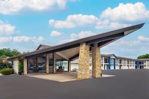 Exterior - Days Inn by Wyndham Gatesville (Gatesville)