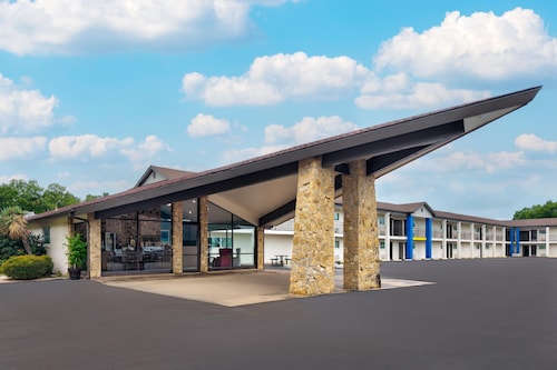Days Inn by Wyndham Gatesville