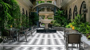 ลานระเบียง/นอกชาน