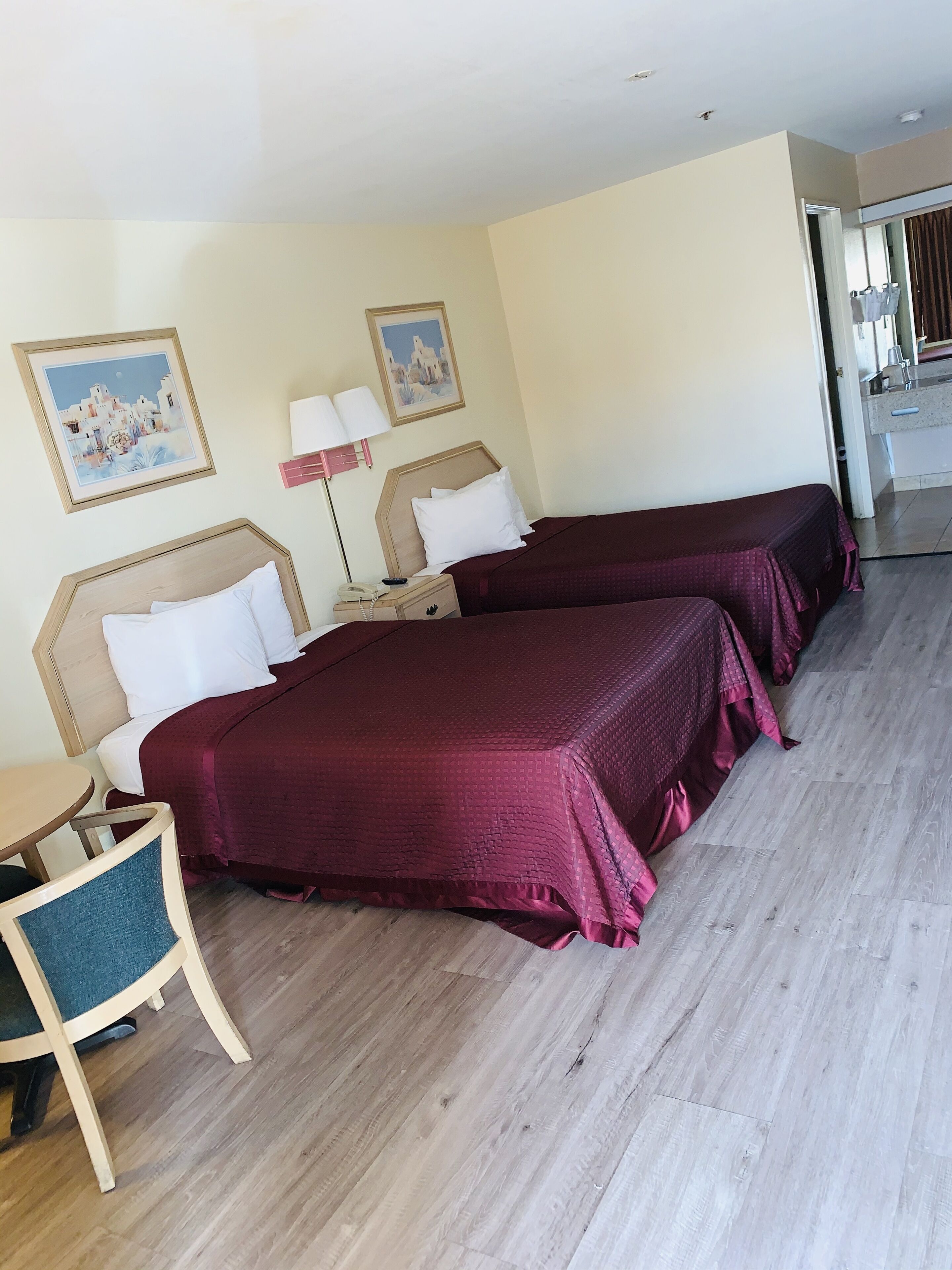 Americas Best Value Inn in Phoenix, United States