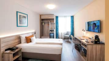 Standard Room, 1 Twin Bed, Non Smoking | Premium bedding, in-room safe, individually decorated, desk