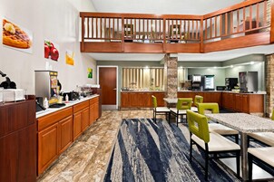 Desayuno buffet incluido todos los días