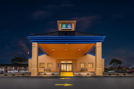 Exterior. Quality Inn Mason Near Kings Island