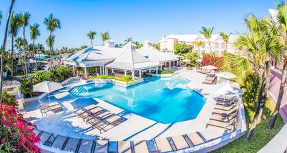 Comfort Suites Paradise Island