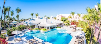 Comfort Suites Paradise Island