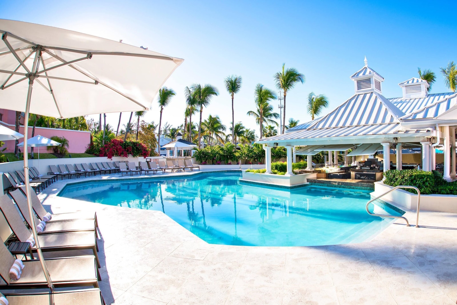 Comfort Suites Paradise Island — Paradise Island, Bahamas