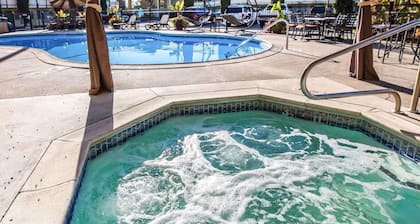 Quality Inn & Suites Cameron Park Shingle Springs