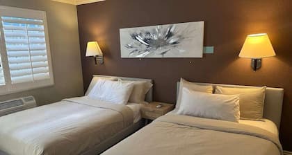 Cabana Inn & Suites