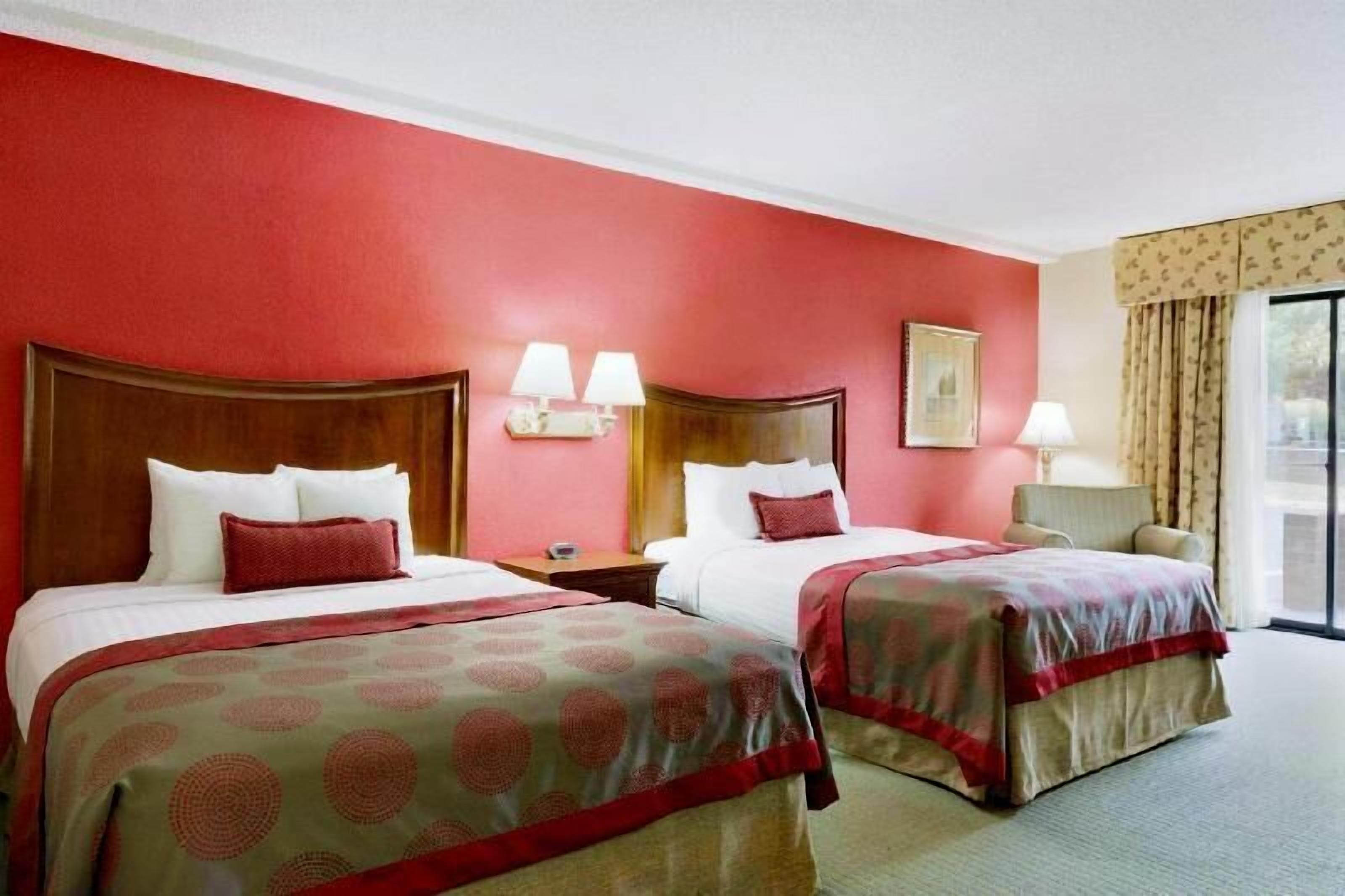 In-room safe, desk, iron/ironing board, free cribs/infant beds