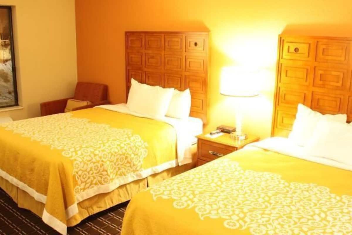 Desk, iron/ironing board, free WiFi, bed sheets