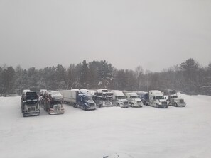 免费自助停车