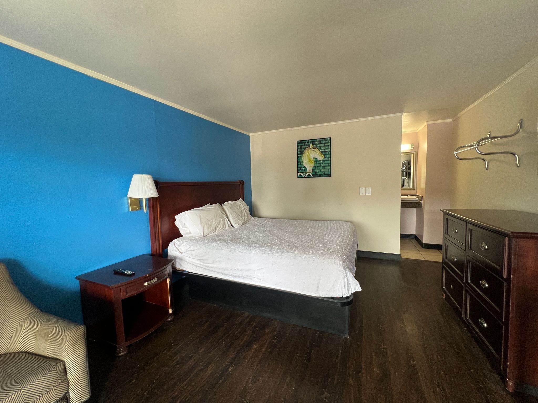 Desk, iron/ironing board, free WiFi, bed sheets