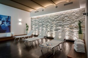 Spa - Nestroy Wien (Vienna)