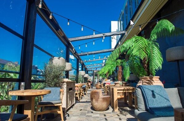 Lunch served, al fresco dining 