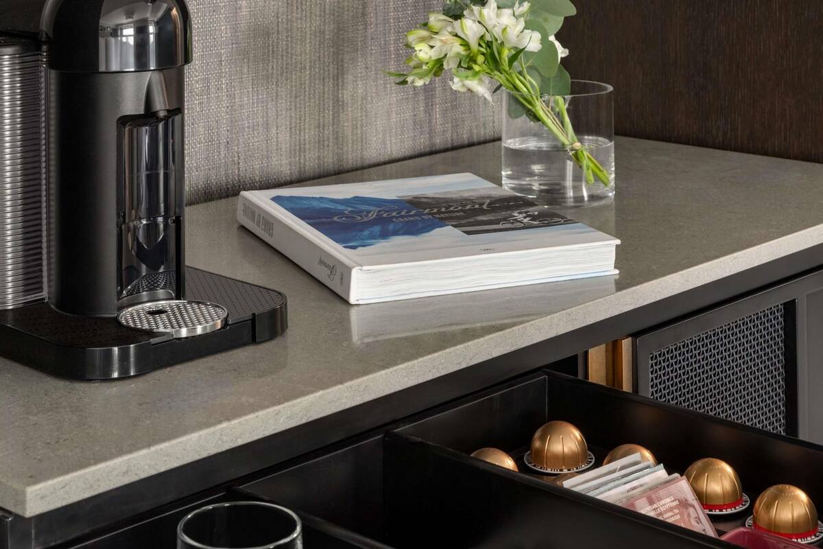 Premium bedding, down comforters, in-room safe, desk