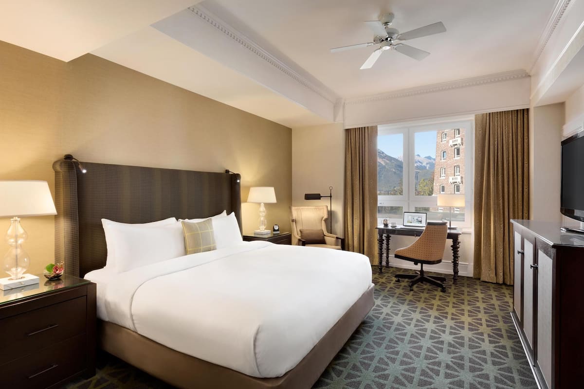 1 bedroom, premium bedding, down duvets, in-room safe