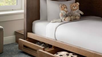 1 yatak odası, kaliteli yatak takımı, kuştüyü yorgan, odada kasa