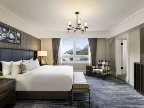 Suite, 1 Bedroom | Premium bedding, down comforters, in-room safe, desk