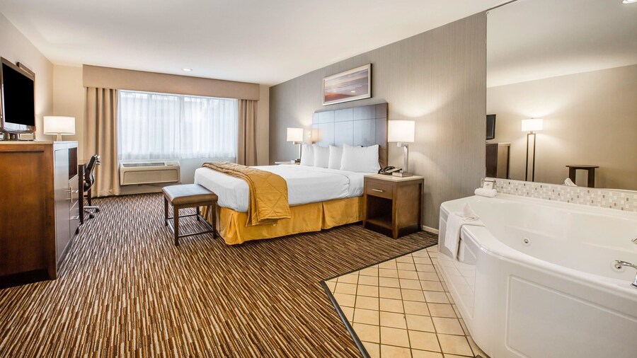 Quality Inn & Suites Hermosa Beach