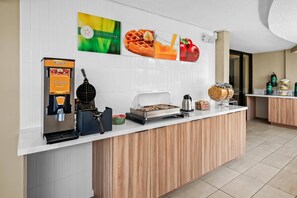 Petit déjeuner continental compris tous les jours
