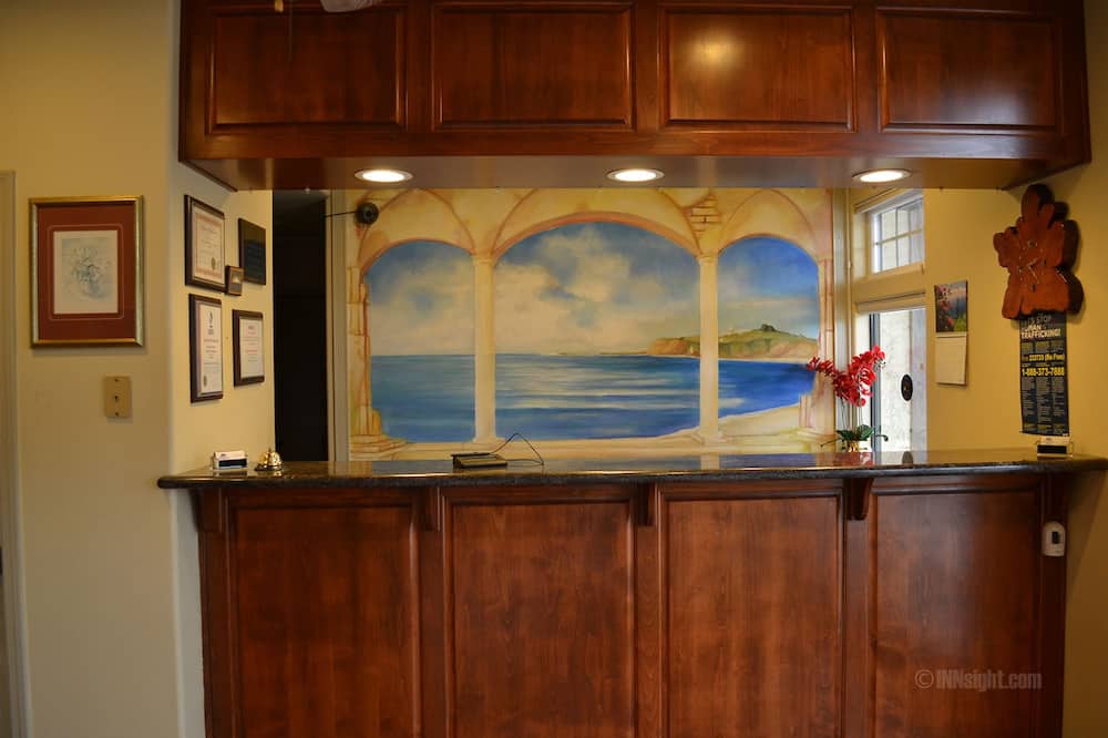 Miramar Inn