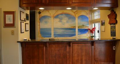 The Miramar Inn & Suites