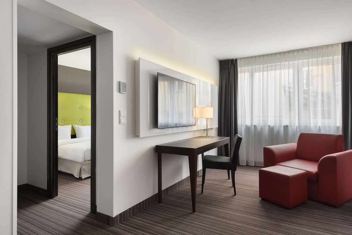 Suite Familiale | 1 chambre, minibar, coffres-forts dans les chambres, bureau