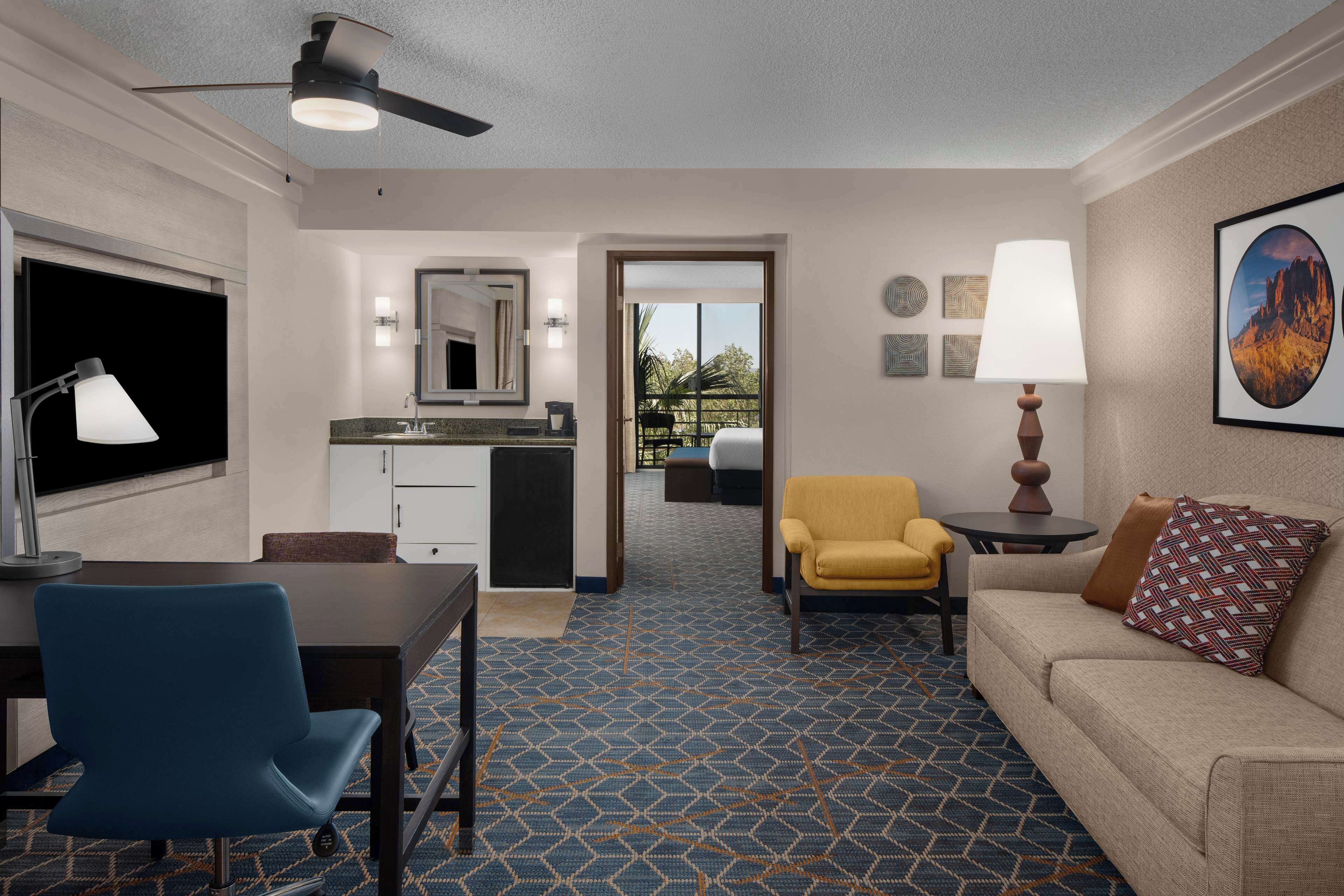 Foto - Embassy Suites by Hilton Phoenix Biltmore