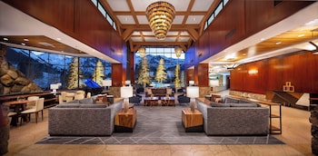 Hotel entrance and lobby at Everline Resort and Spa, Lake Tahoe