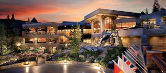 Everline Resort and Spa, Lake Tahoe