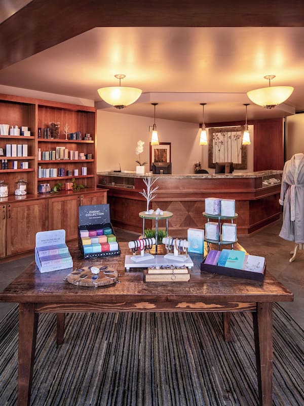 Sauna, steam room, body treatments, aromatherapy, hot stone massages