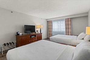 1 bedroom, premium bedding, pillow-top beds, desk