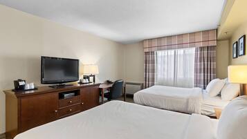 1 bedroom, premium bedding, pillow-top beds, desk