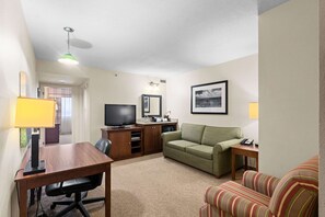 1 bedroom, premium bedding, pillowtop beds, desk