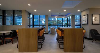 Holiday Inn & Suites Winnipeg Downtown by IHG