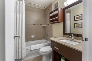 Standard Room, 1 Queen Bed with Sofa bed | Bathroom shower