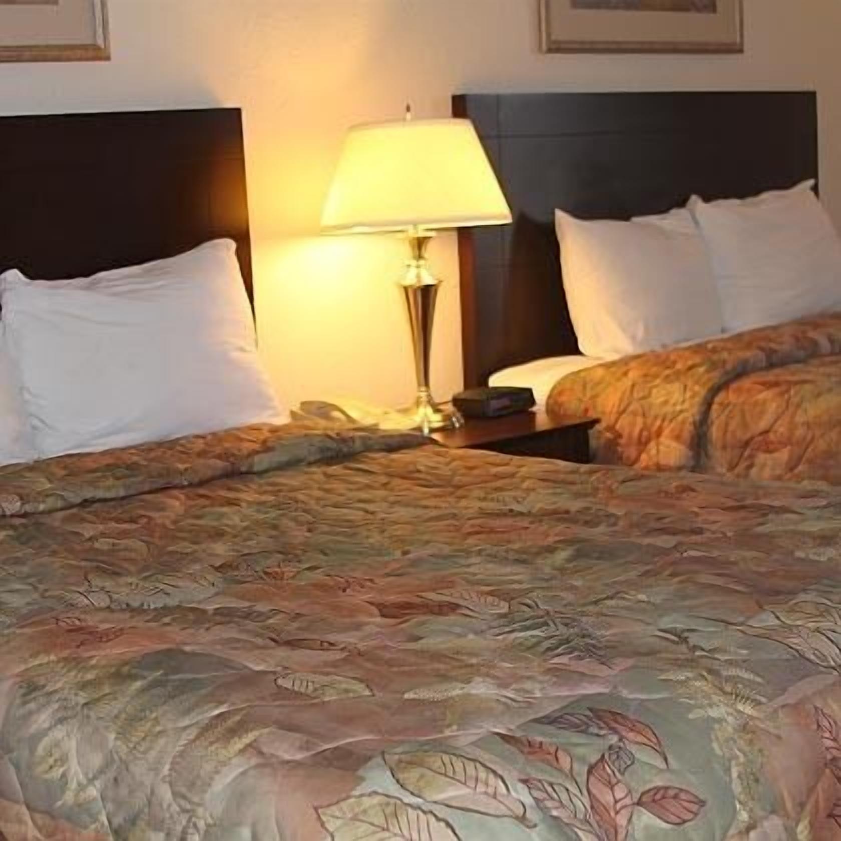 Foto - Days Inn by Wyndham Indianapolis Northeast