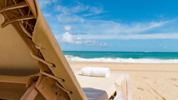 Beach nearby, sun loungers, beach umbrellas, beach towels