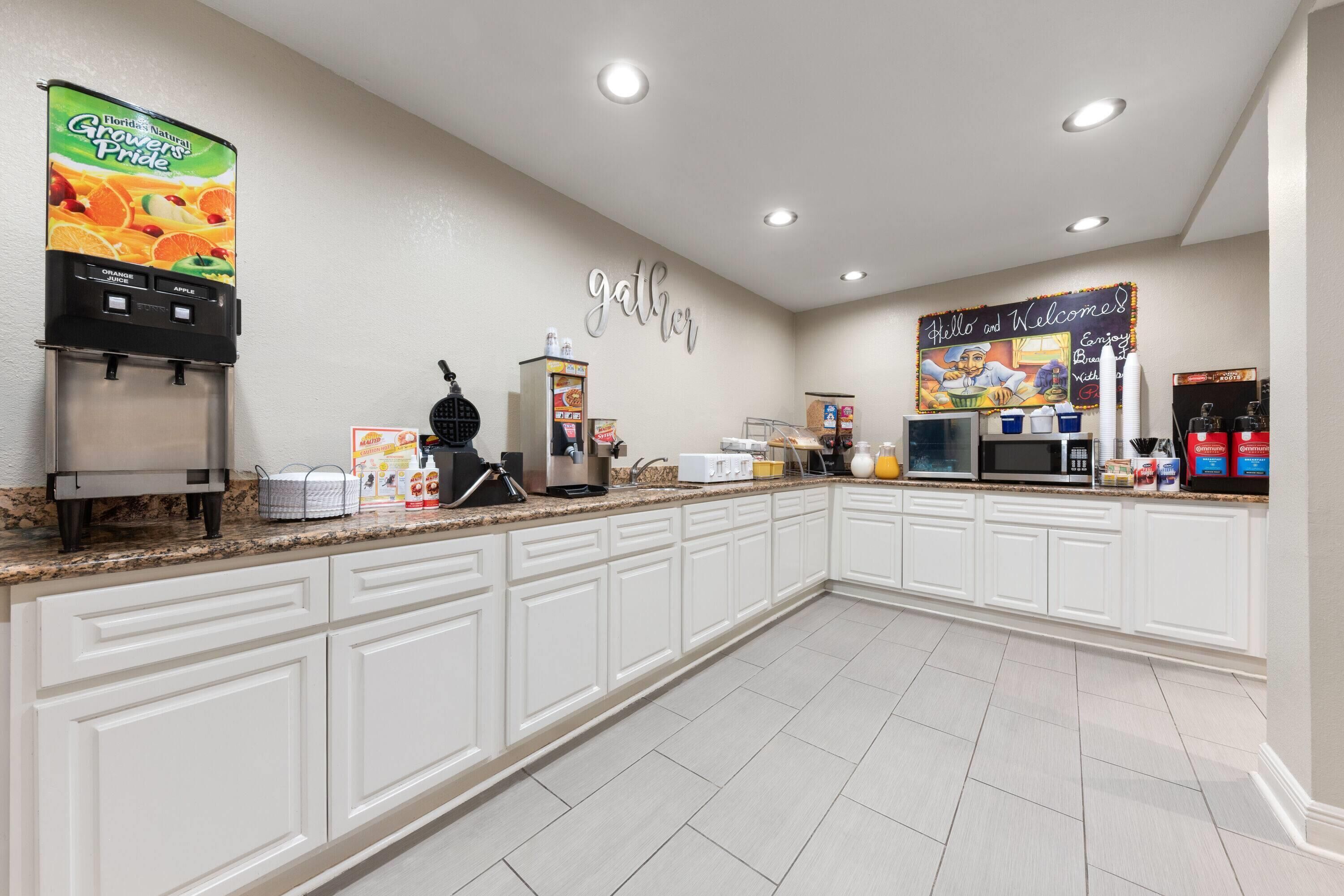 Foto - Super 8 by Wyndham New Orleans