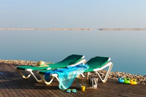 Private beach, free beach cabanas, sun loungers, beach umbrellas