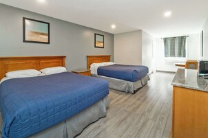 Iron/ironing board, free WiFi, bed sheets, alarm clocks