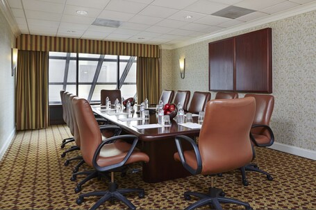 DoubleTree by Hilton Washington DC Crystal City - Image 38