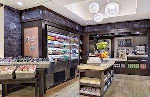2 restaurants; breakfast, lunch and dinner served  - DoubleTree by Hilton Washington DC - Crystal City (Arlington)