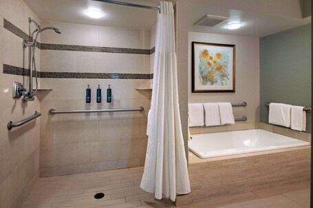 DoubleTree by Hilton Washington DC Crystal City - Image 74