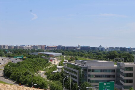 DoubleTree by Hilton Washington DC Crystal City - Image 47